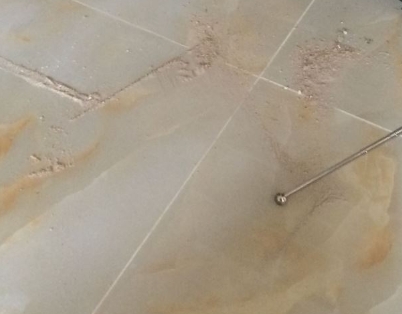 玉林瓷砖空鼓维修公司分享粘合剂选择不当在瓷砖铺贴过程中可能导致以下问题
